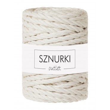 Naturalny sznurek skręcany...