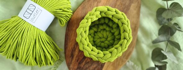 Sznurki outlet – czym różnią się od zwykłych i czy warto je kupić?